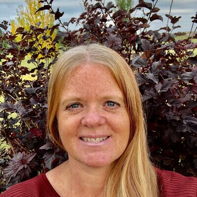 Photo of Tracy Poirier